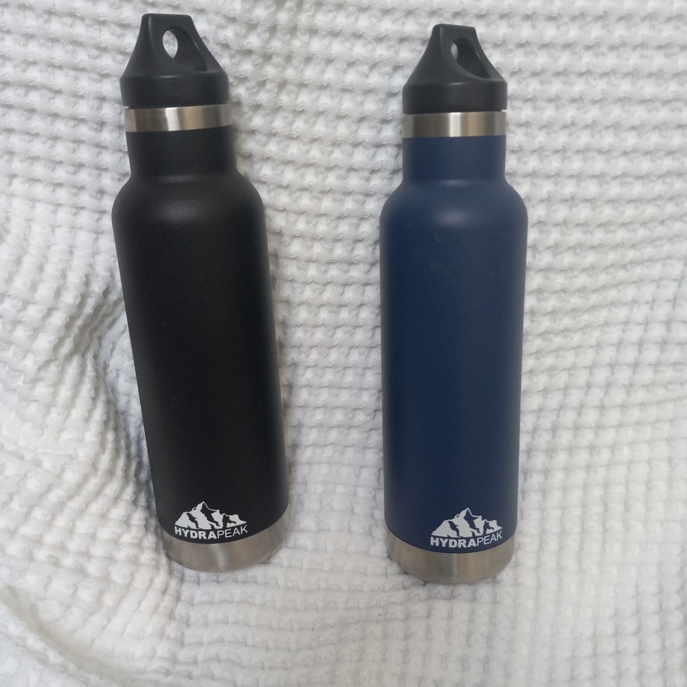 QTY 2 Hydrapeak Blue/Black 21oz Insulated Water Bottle Stainless Steel Twist Top
